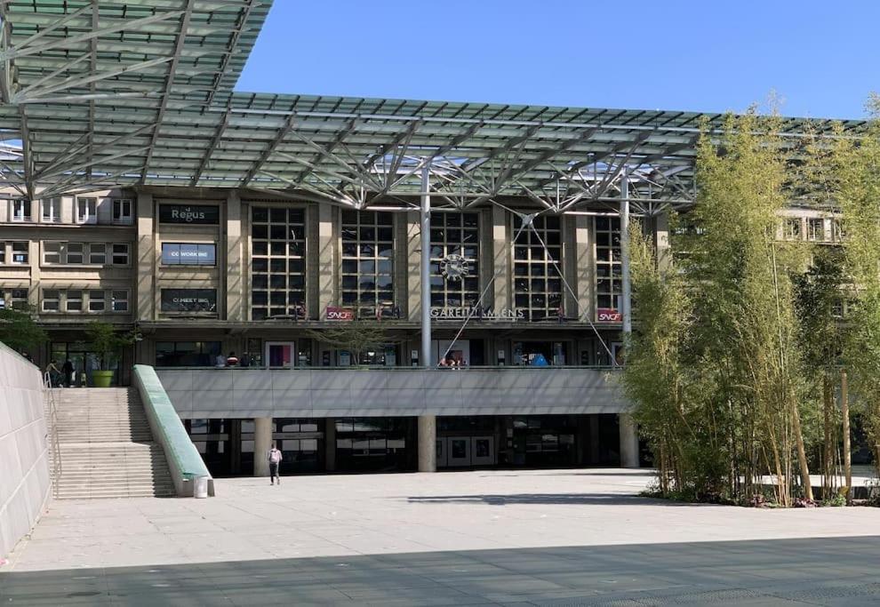 Le Prestigieux Centre Gare Wifi Et Parking Gratuit Apartamento Amiens Exterior foto